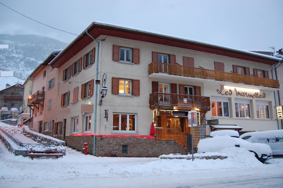 Residence les Marmottes au centre valcenis Lanslebourg Apartment in Auvergne-Rhône-Alpes
