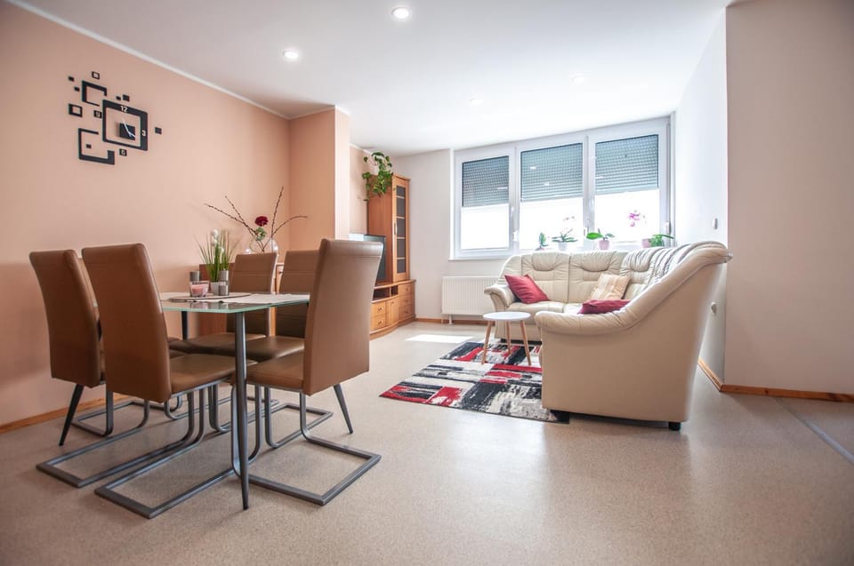 Living room, Seating area, Dining area