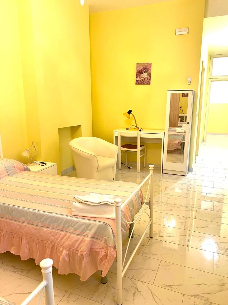 OSTELLO MADRE SANTINA Hostel in Lecce
