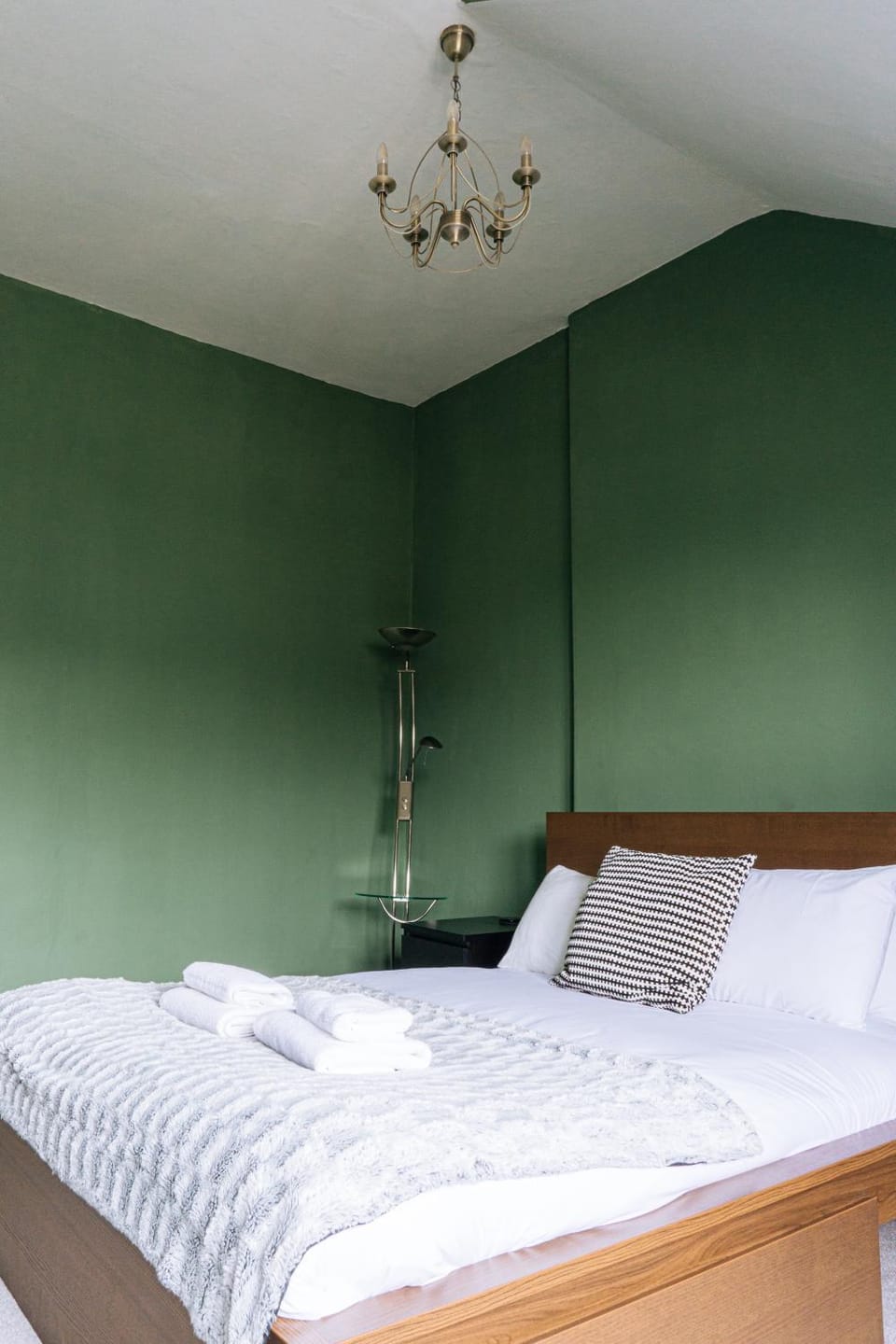 Grade A listed 2 Bedroom In Edinburgh Apartment in Edinburgh