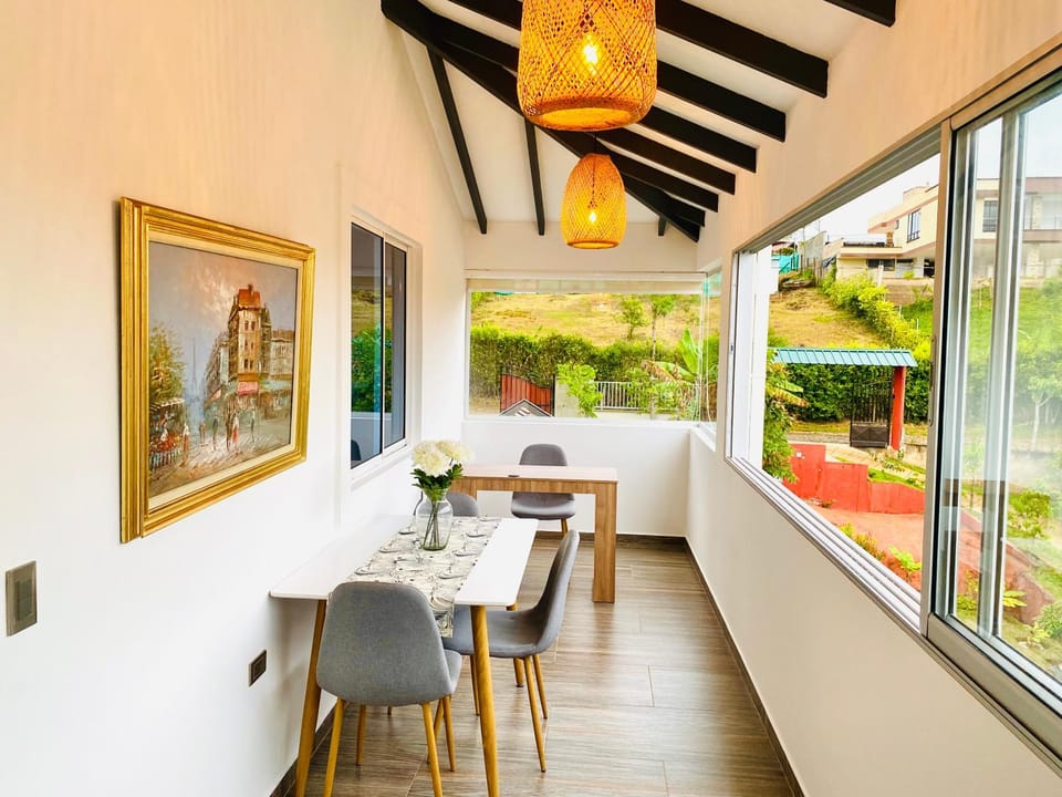 Seating area, Dining area, Garden view