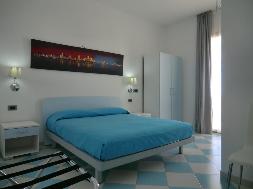 Bedroom, Sea view