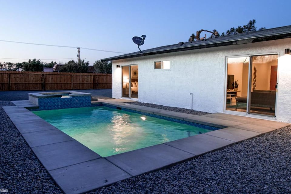 Shaken not Stirred House in Palm Springs