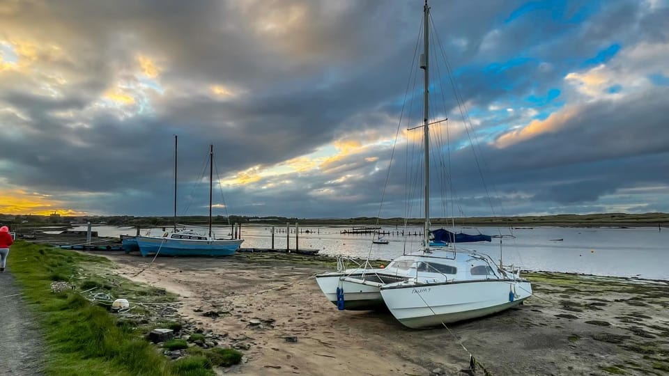 Day, Natural landscape, Activities, Beach, Sea view
