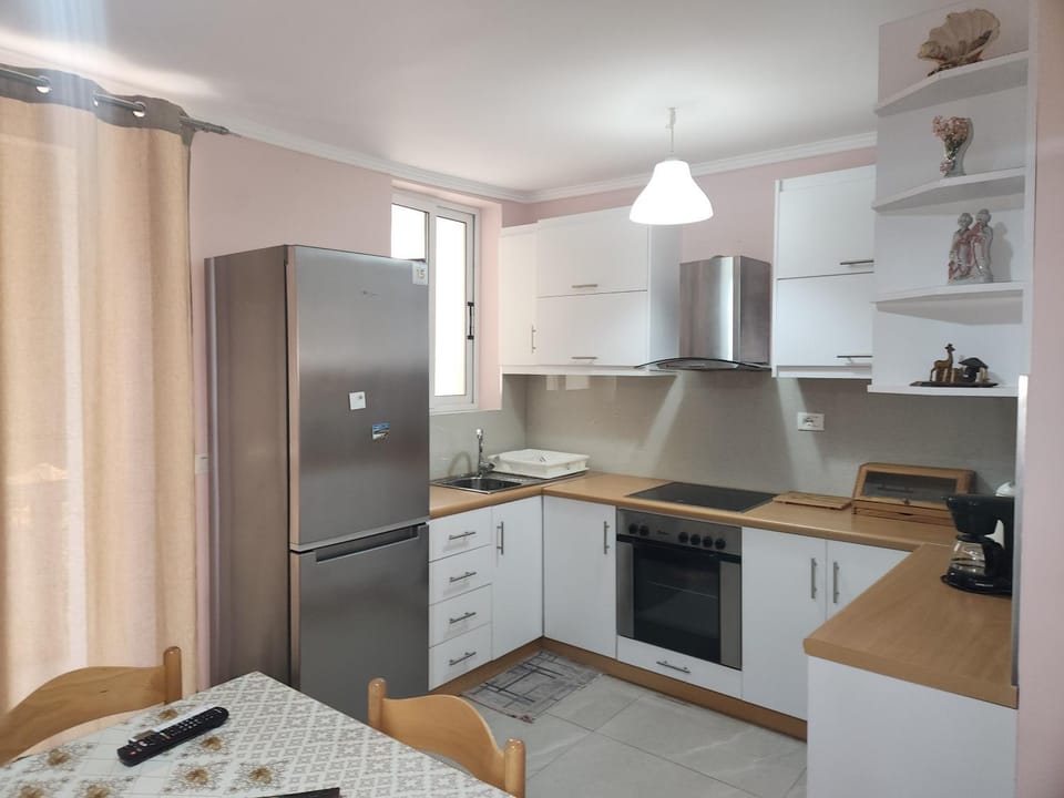 Sunshine Central Apartment Apartment in Sarandë