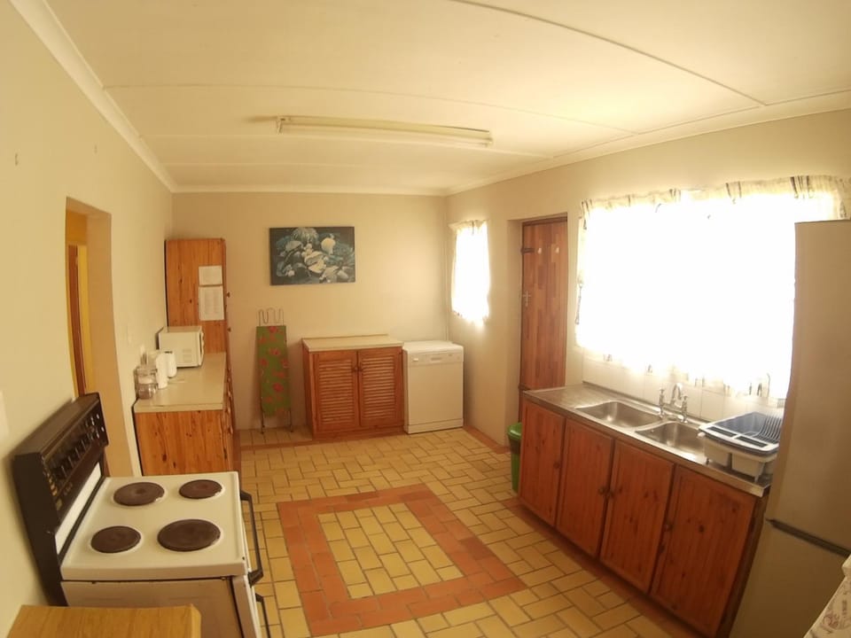 Kitchen or kitchenette, Photo of the whole room