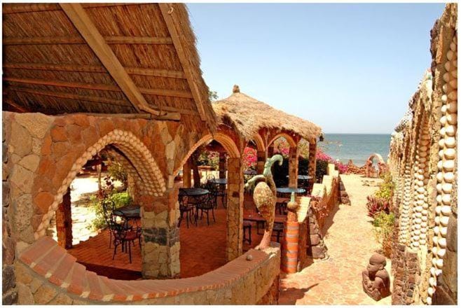 Day, Lounge or bar