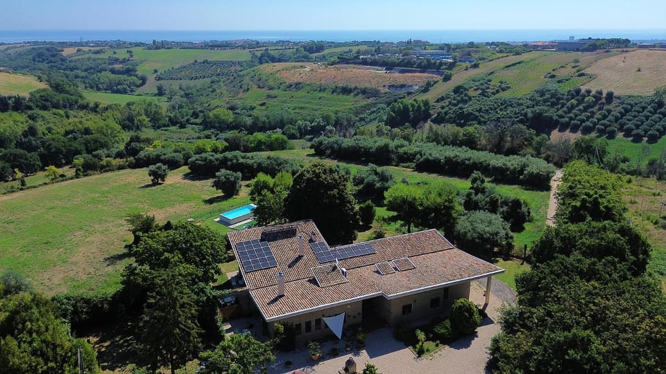 Property building, Natural landscape, Bird's eye view, Swimming pool