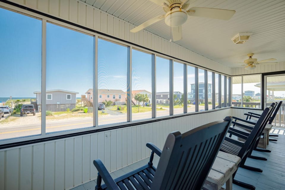 A Beach Music Paradise by Oak Island Accommodations House in Oak Island