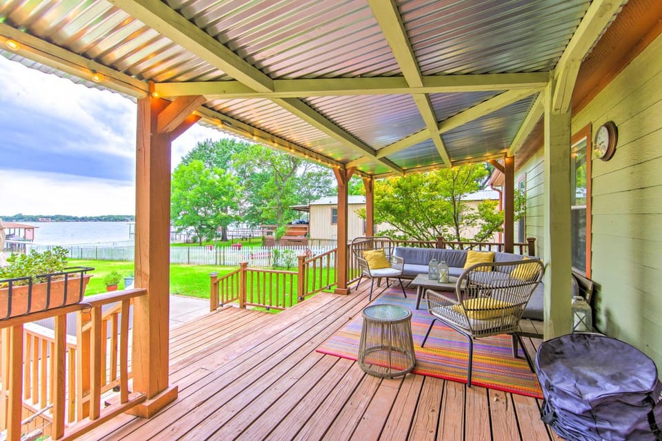 Lakefront Mabank Gem w/ Sunset Views: Pets Welcome House in Cedar Creek Reservoir