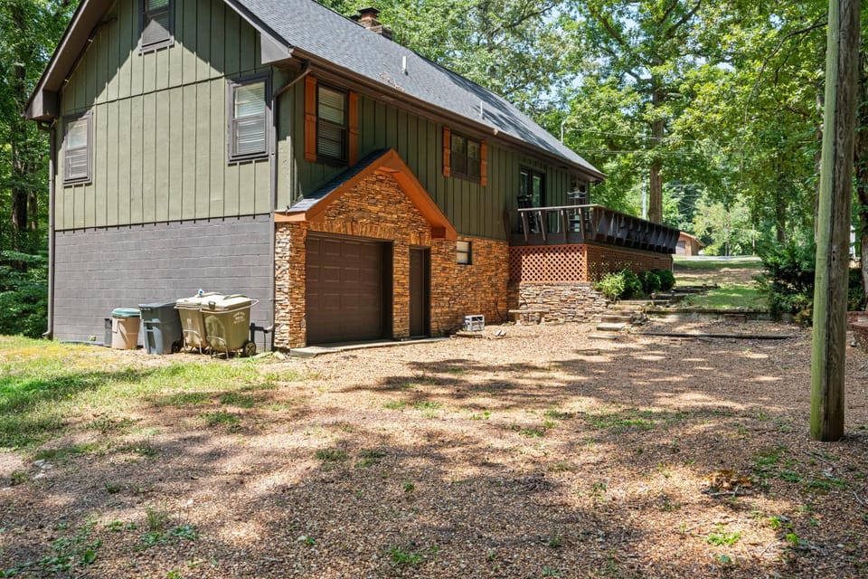 Property building, Day, Natural landscape