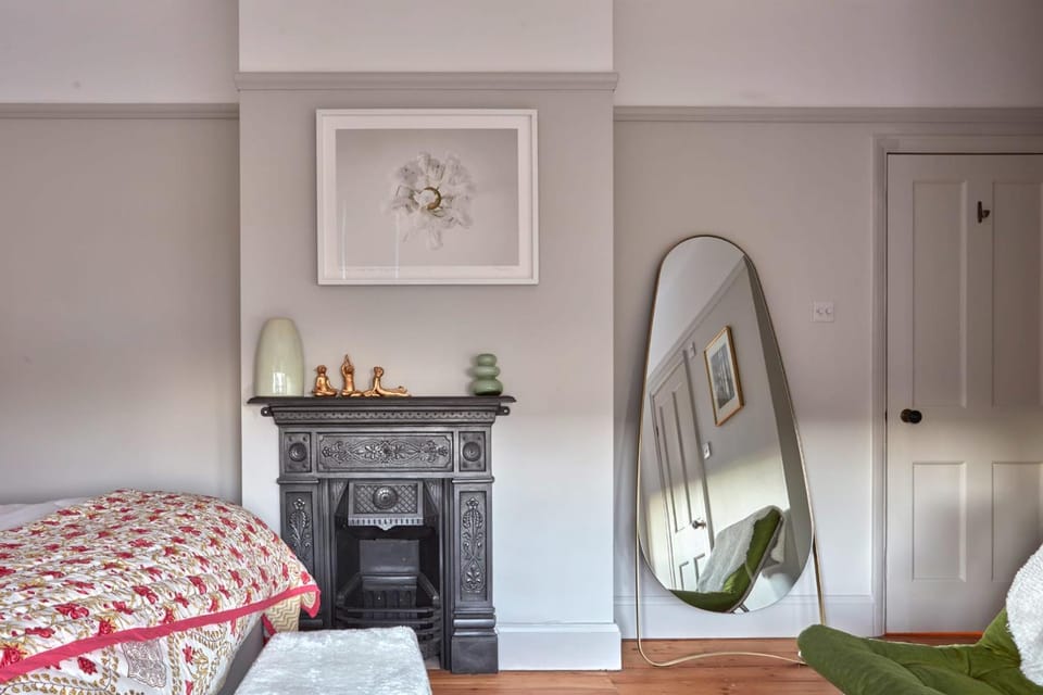 House on Beaconsfield by Coaste - spacious seaside home perfect for relaxing with friends or family House in Dover District