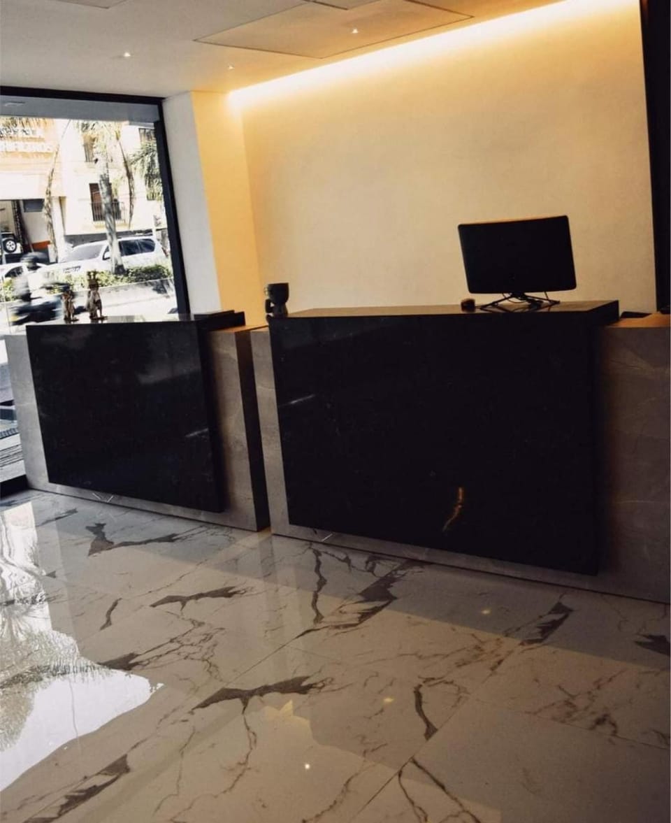 TV and multimedia, Lobby or reception