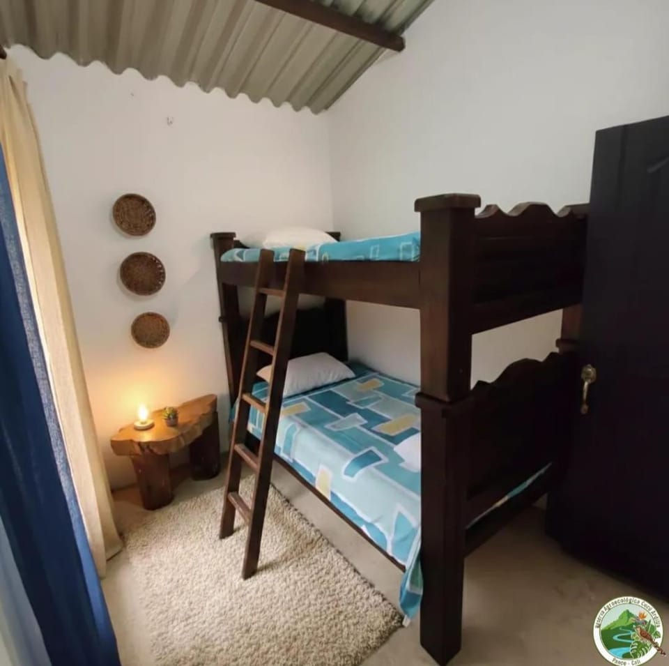Cucú Ardilla Vivienda Campestre en Pance House in Valle del Cauca