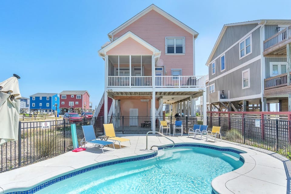 Wicked Salty by Oak Island Accommodations House in Oak Island