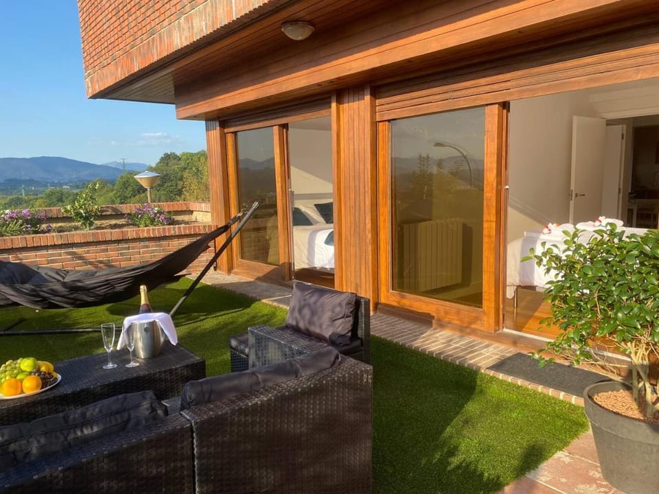 Natural landscape, Balcony/Terrace, sunbed