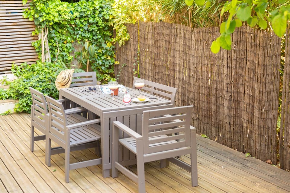 Patio, Spring, Day, Garden, Garden view, Drinks
