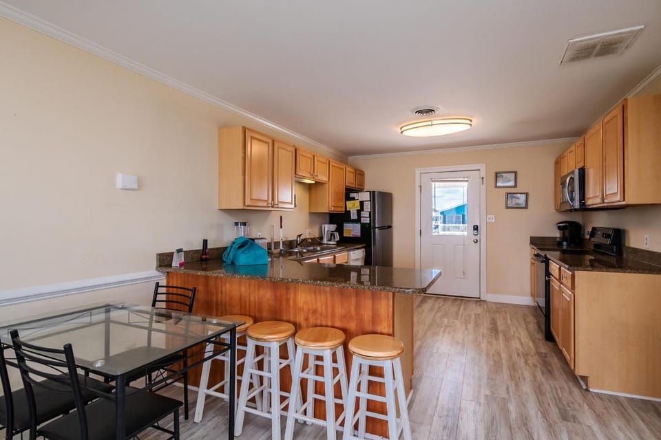 Absolute Beach by Oak Island Accommodations House in Oak Island