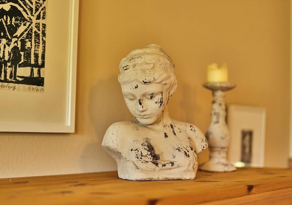 Decorative detail