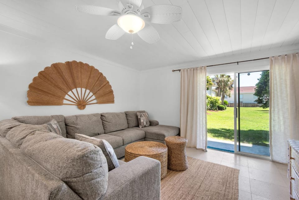 Summerhouse 14 by Newman-Dailey House in Miramar Beach