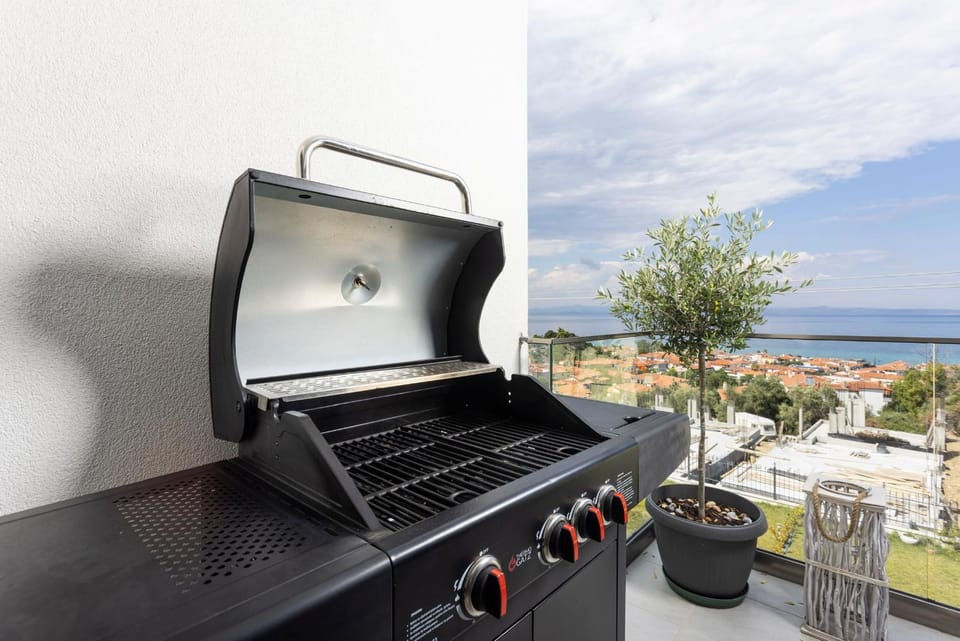 The sea view Apartment in Halkidiki