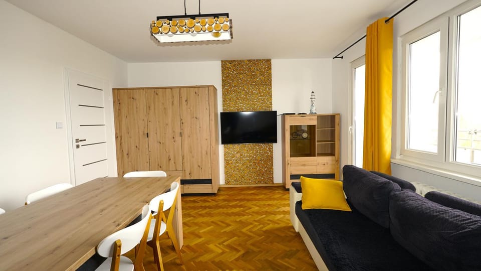 Apartament w centrum Kołobrzegu, nad rzeką Apartment in West Pomeranian Voivodeship, Poland