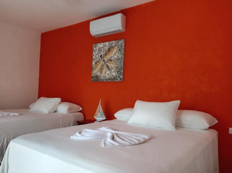 Hotel La Guarida Hotel in Puntarenas Province