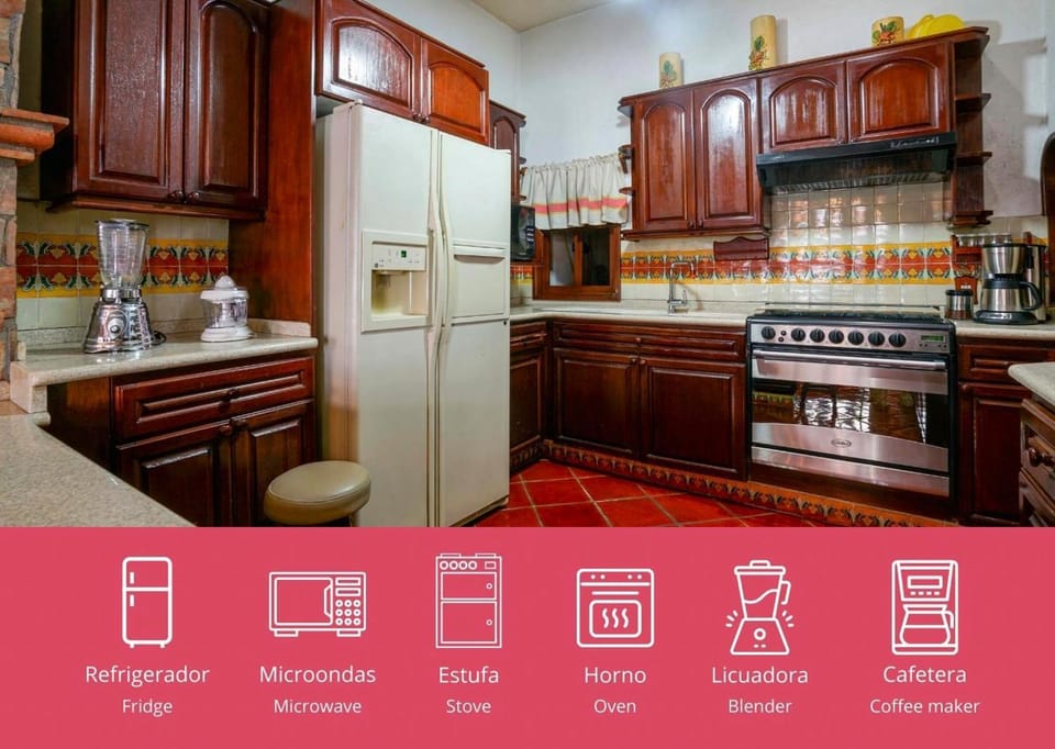 Kitchen or kitchenette, minibar, pet friendly, stove, toaster