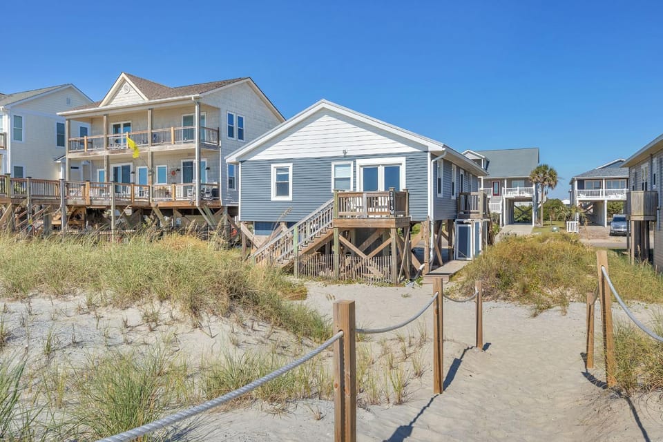 Brig-A-Dune by Oak Island Accommodations House in Oak Island