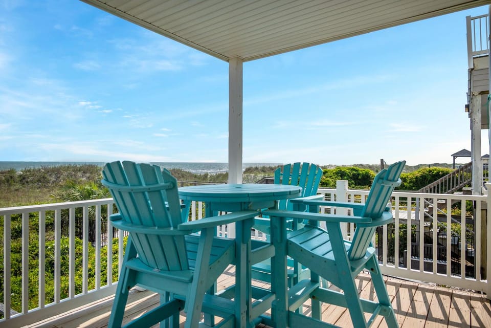 Beach Walkers by Oak Island Accommodations House in Oak Island