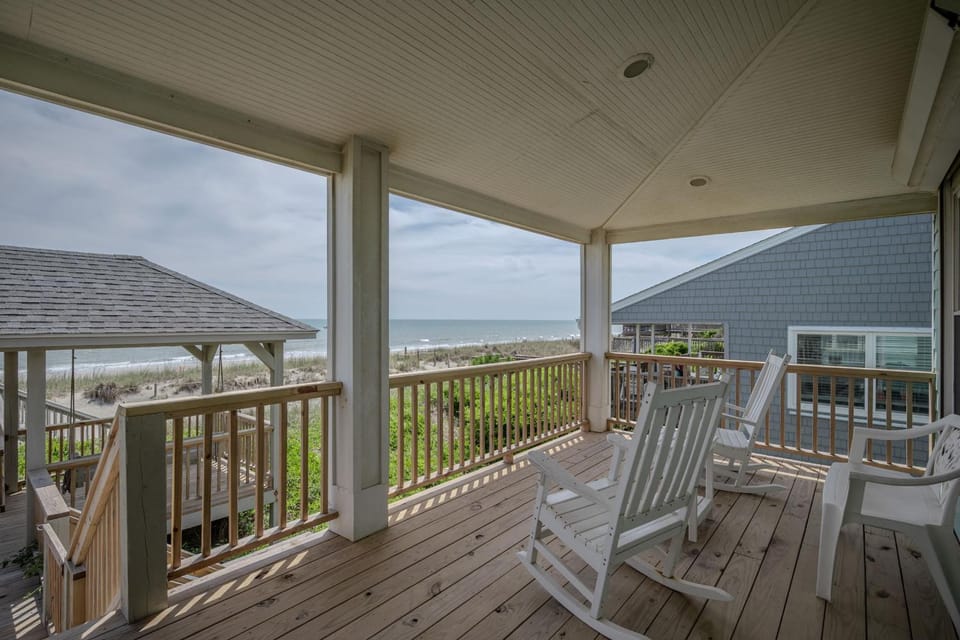Beach Baby by Oak Island Accommodations House in Oak Island