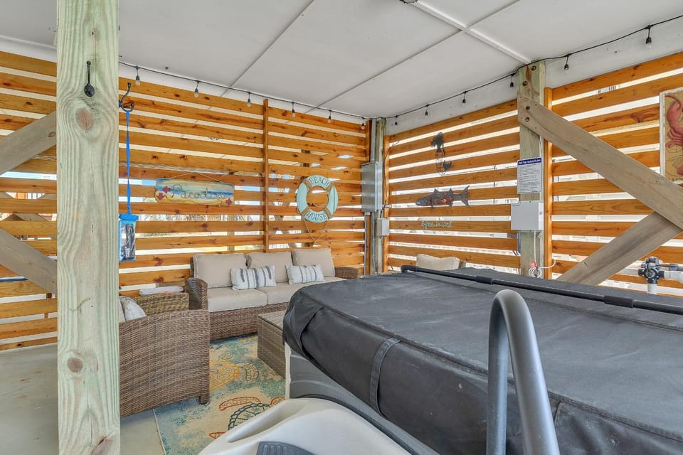Barrycuda by Oak Island Accommodations House in Oak Island