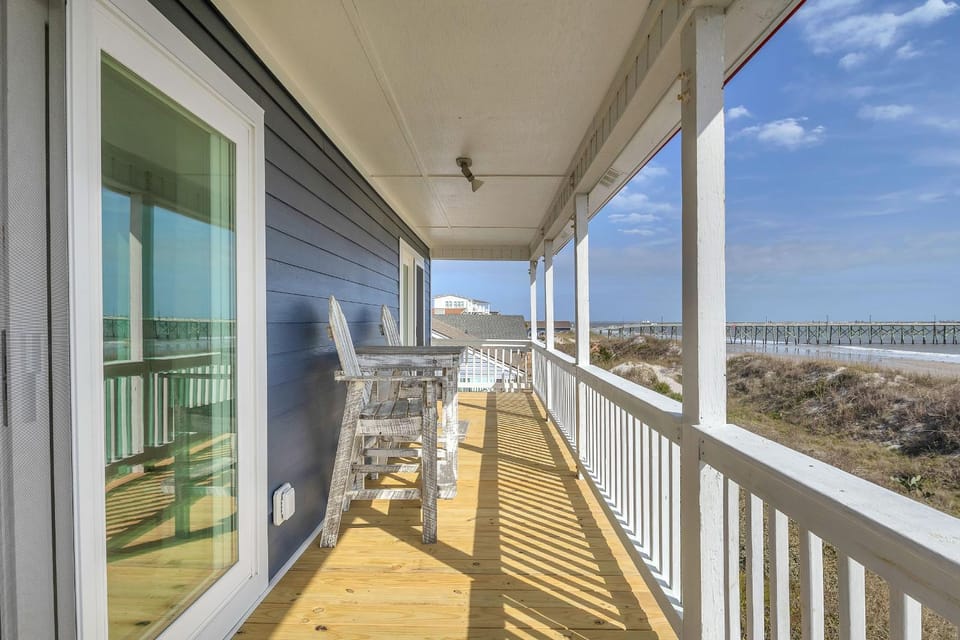 American Dream by Oak Island Accommodations House in Oak Island