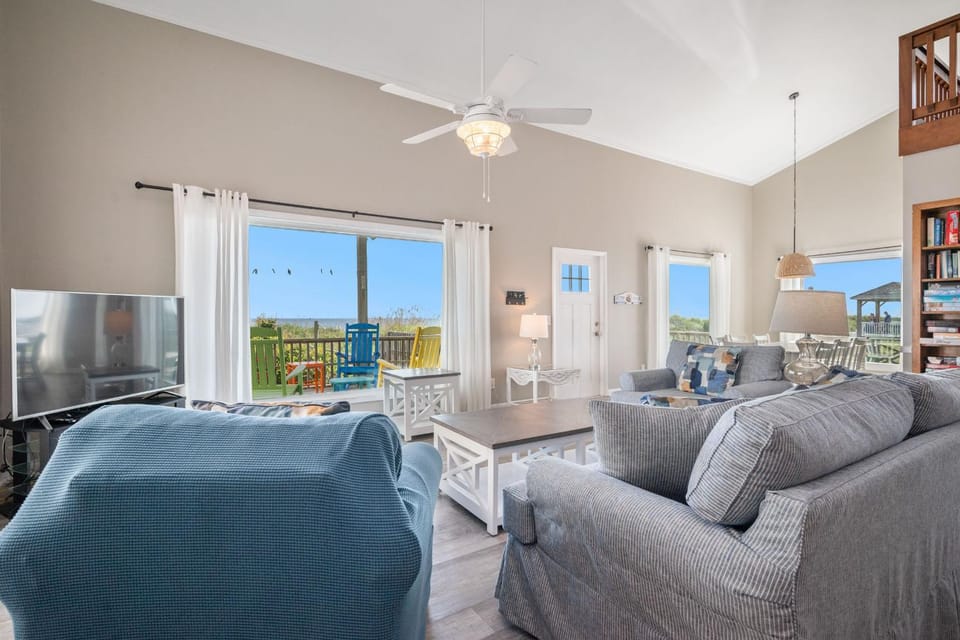 Altamarea by Oak Island Accommodations House in Oak Island