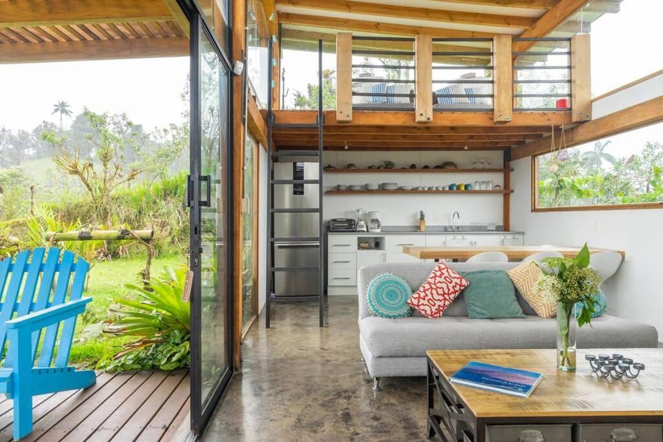 Patio, Spring, Day, Garden, View (from property/room), Balcony/Terrace, Kitchen or kitchenette, Living room, Seating area, Dining area, Garden view