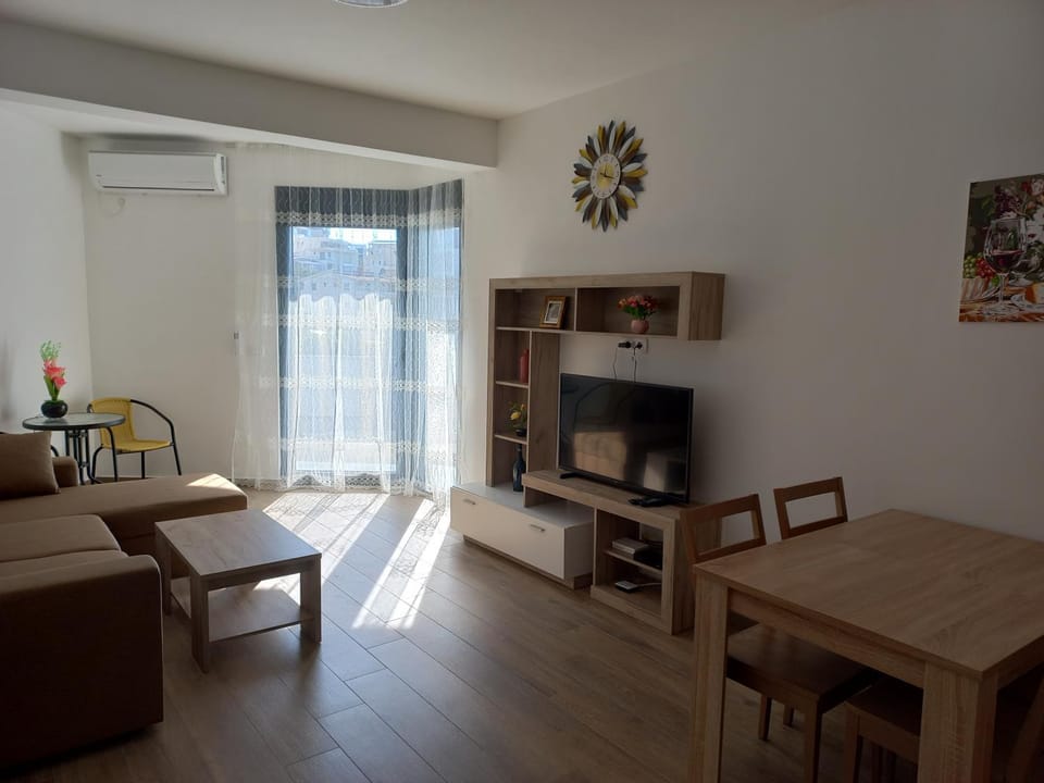 Sea View Dobra Voda Apartment in Ulcinj Municipality