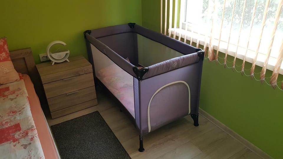 cot