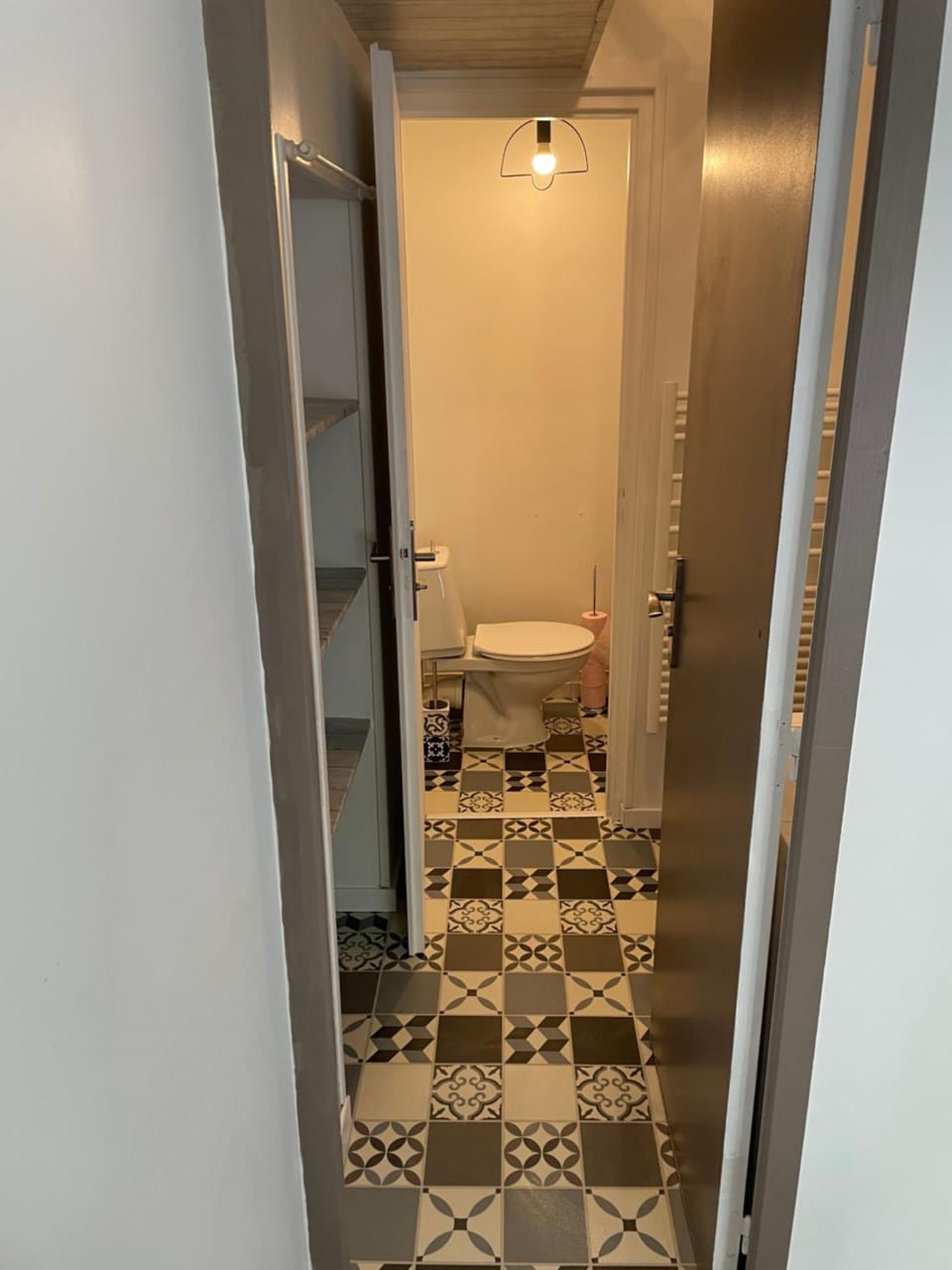 Toilet, Bathroom
