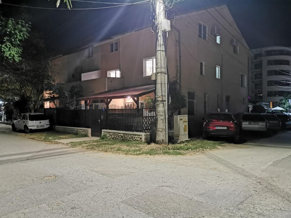 Property building, Facade/entrance, Street view, Parking