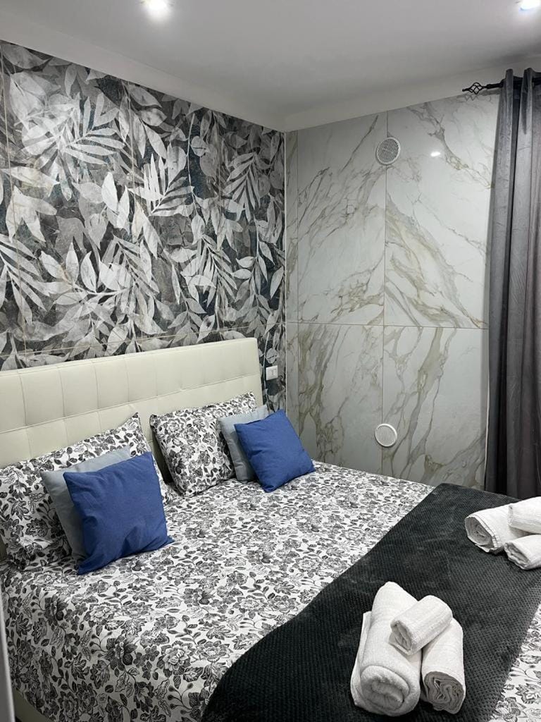 suite Nicolai 165 Apartment in Bari