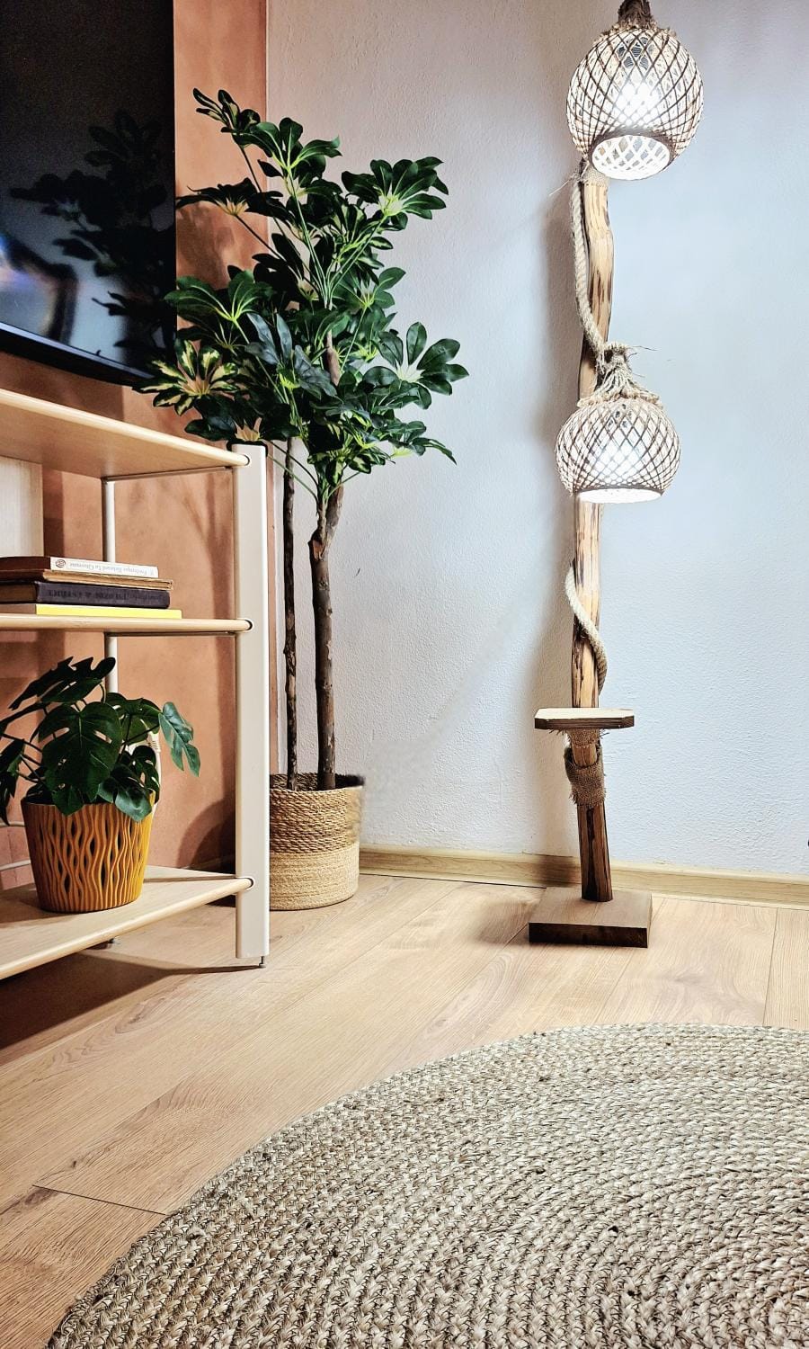 Living room, Decorative detail