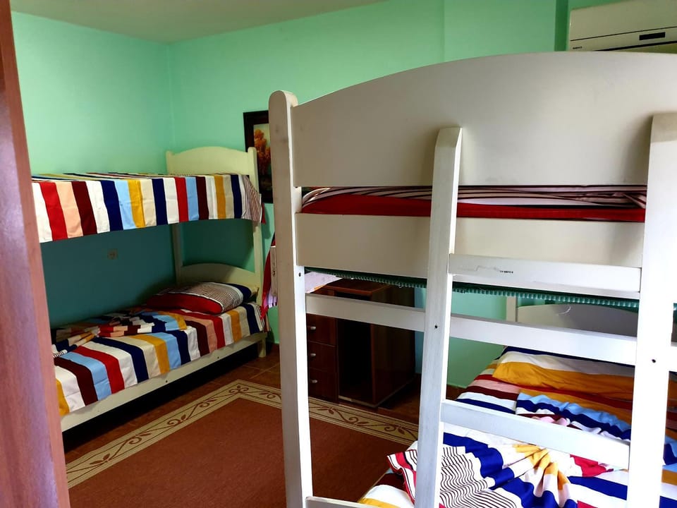 bunk bed