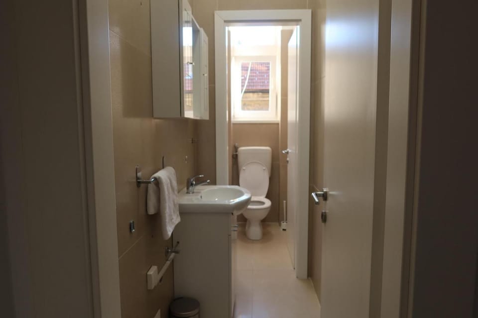 Toilet, Bathroom, bidet