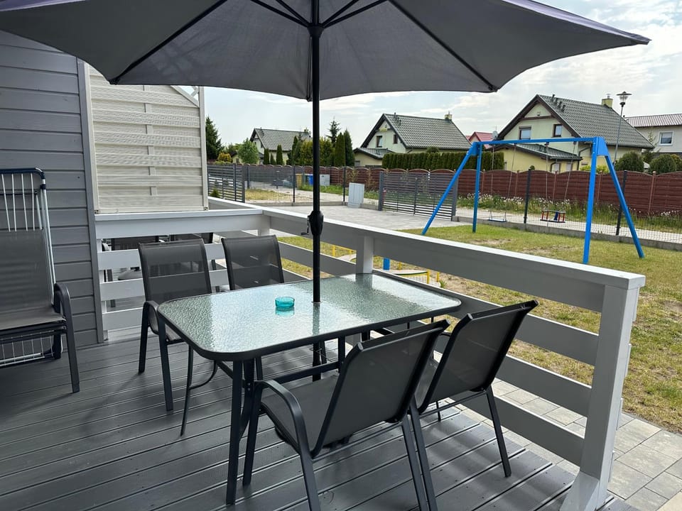 Patio, Children play ground