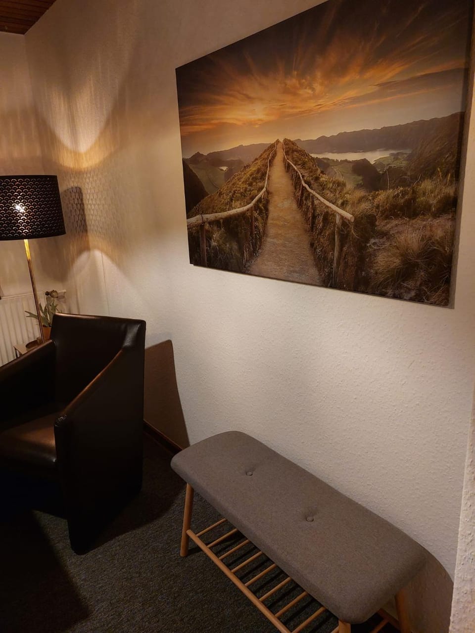 Apartmentzimmer KEINE MONTEURE Apartment in North Rhine-Westphalia