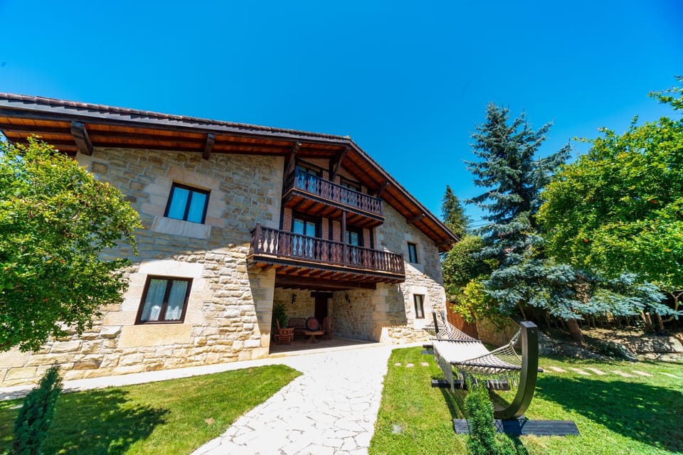 Property building, Garden view