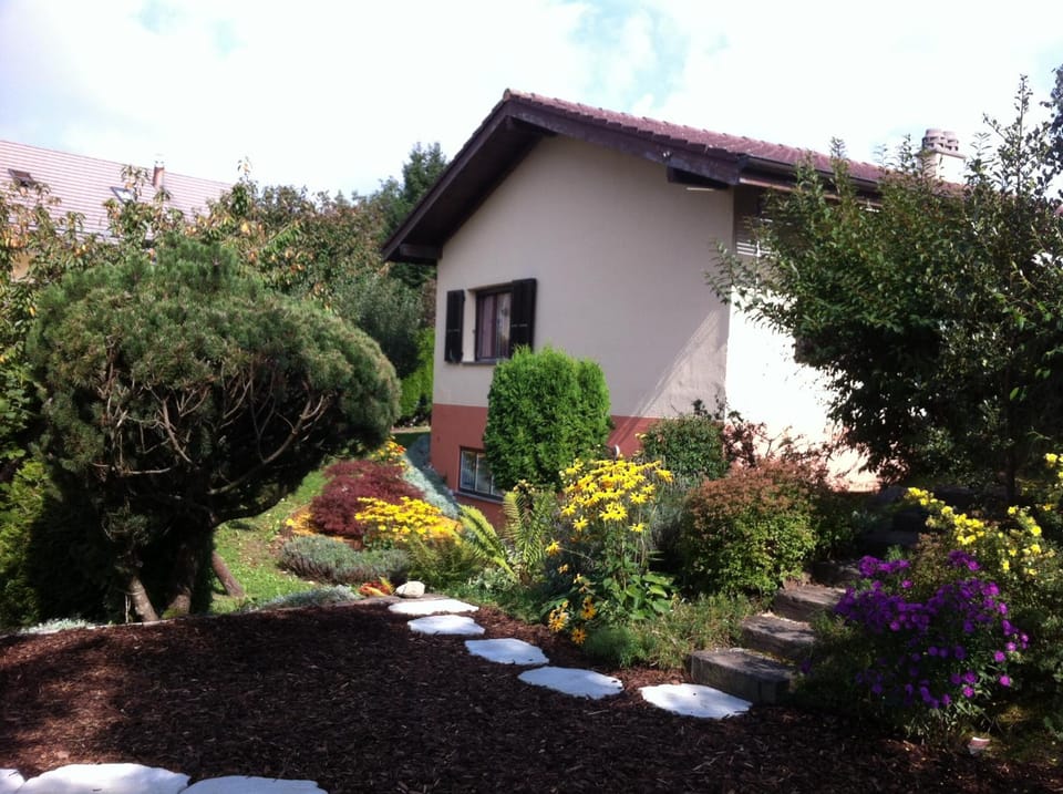 Le lotus zen Bed and Breakfast in Canton of Vaud