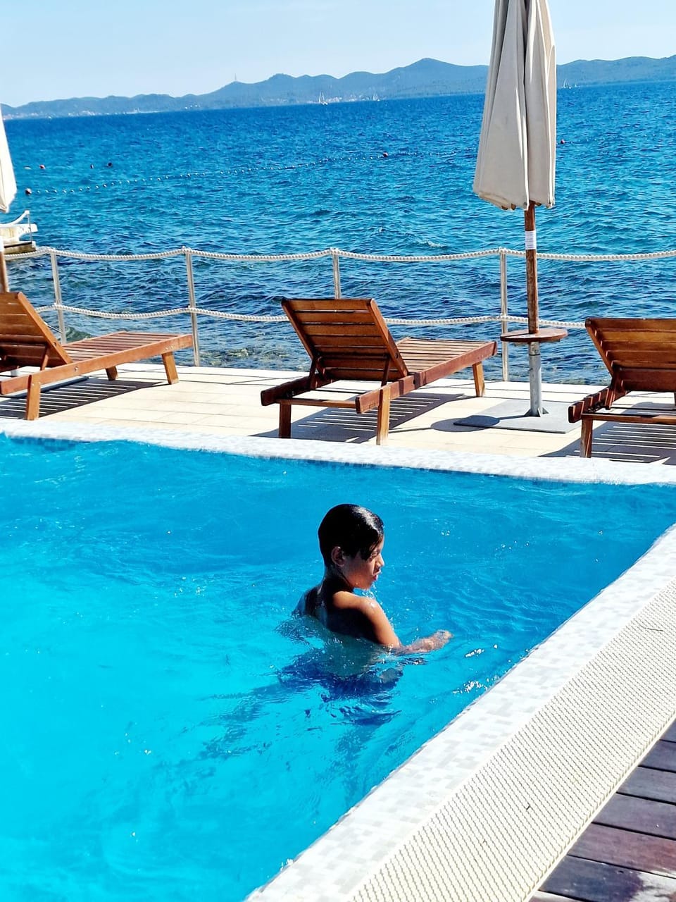Day, Natural landscape, Pool view, Swimming pool, children, sunbed