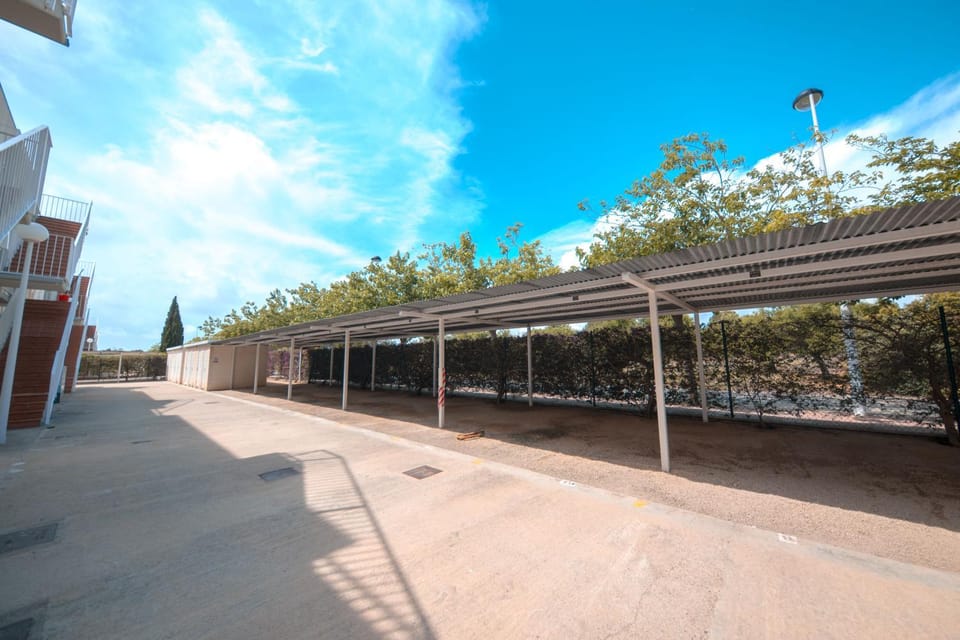 Property building, Parking
