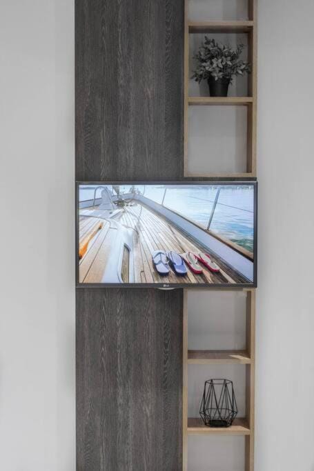 TV and multimedia